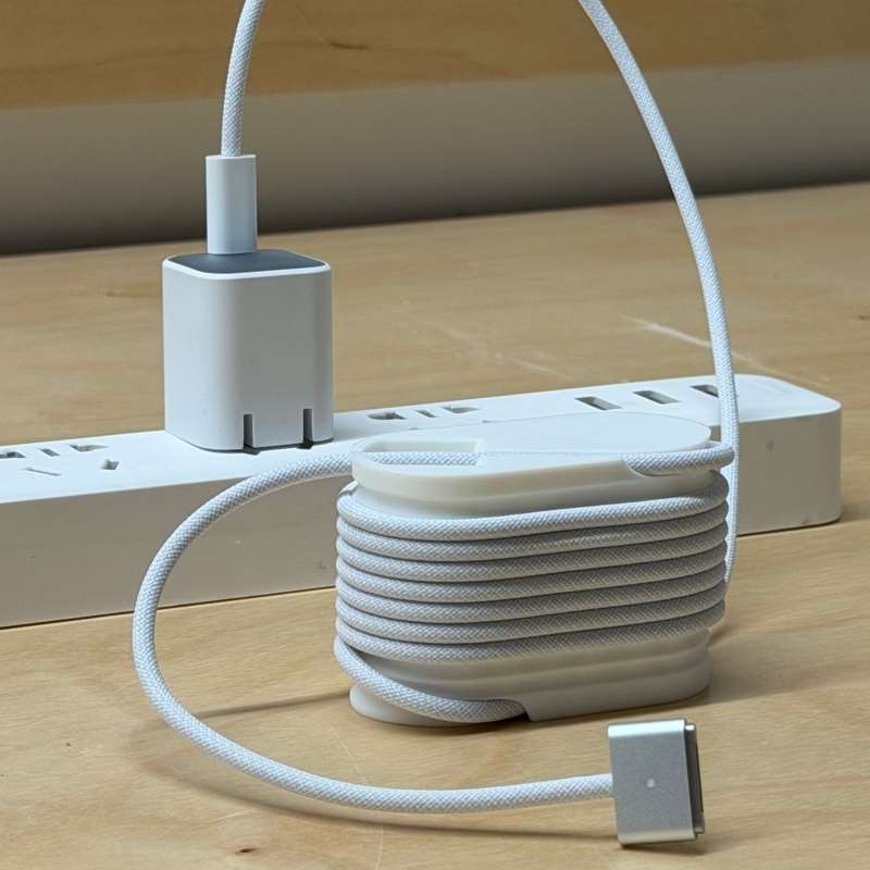 Desk Setup Mac - ที่เก็บสายเคเบิลแบบพกพา อุปกรณ์จัดเก็บสายไฟขนาดกะทัดรัด เหมาะสำหรับแมคบุ๊ค แม็กเซฟ 3 สายชาร์จ